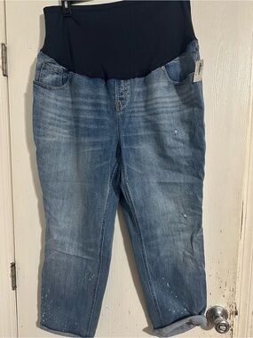Plus size 18 Old Navy Blue Denim Boyfriend Maternity Jeans with Navy Waistband